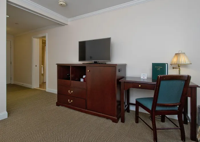 Northampton Hotels
