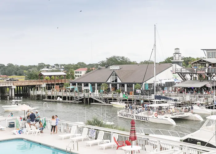 Shem Creek Inn