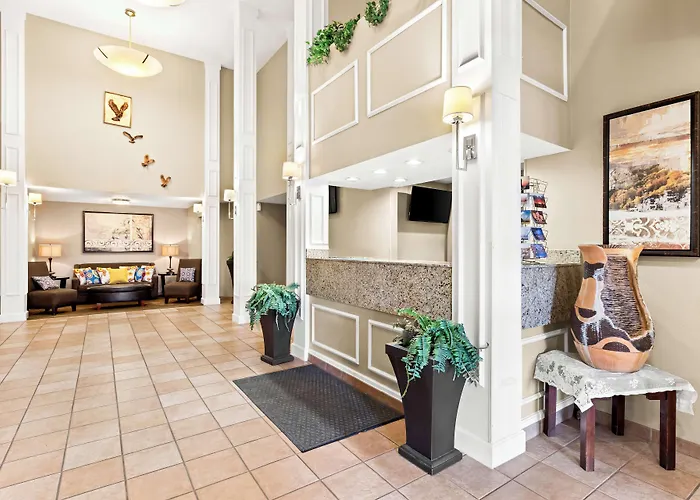 Okmulgee Hotels