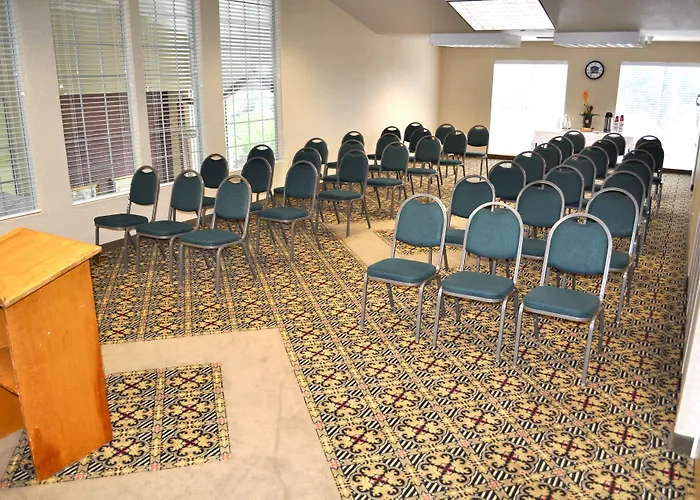 Benicia Hotels