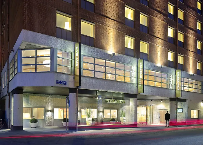 Hotel Riverton