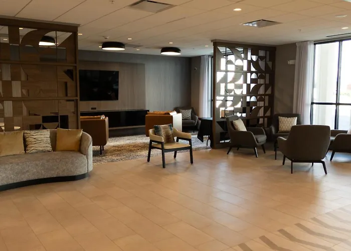Osceola Hotels