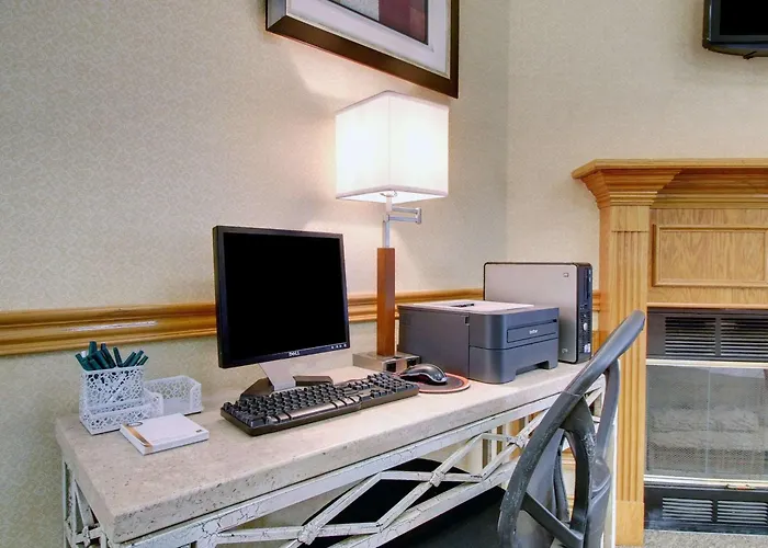 Columbia Hotels