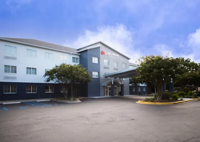 Mount Pleasant Hotels