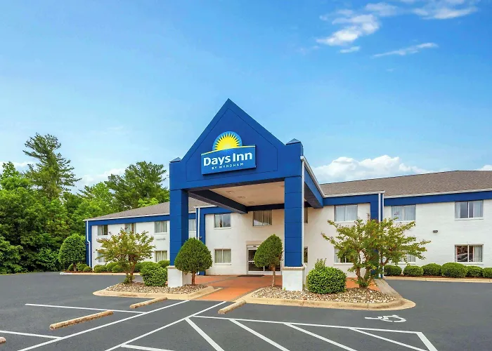 Siler City Hotels
