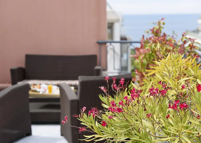 Hotels in Juan-les-Pins