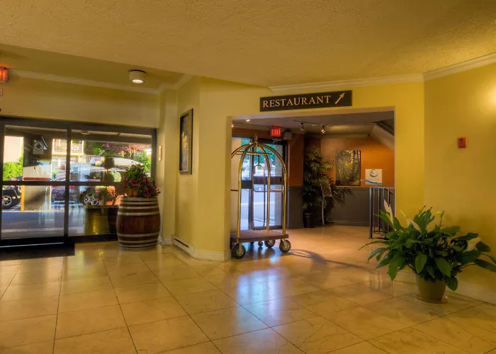 Cowichan Bay Hotels