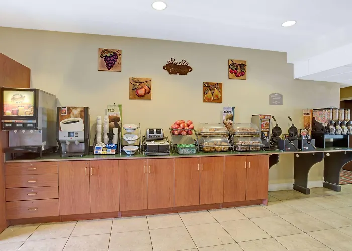 Bushnell Hotels