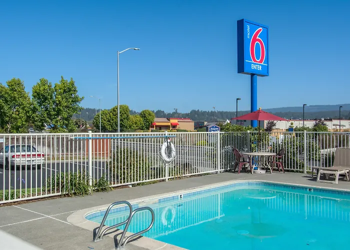 Arcata Beach hotels