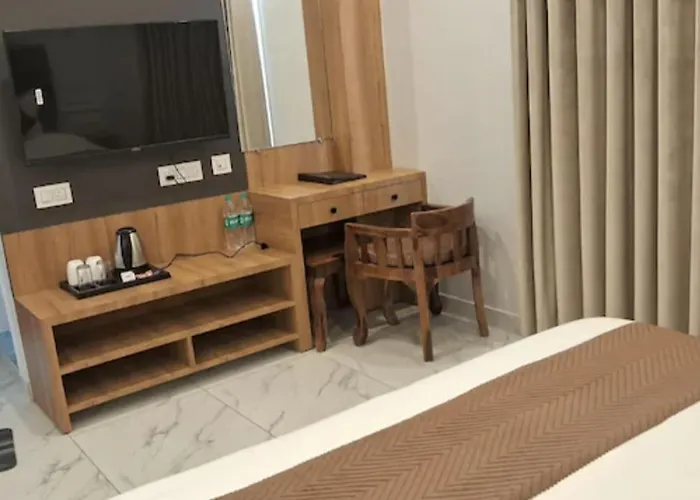 Solan Hotels