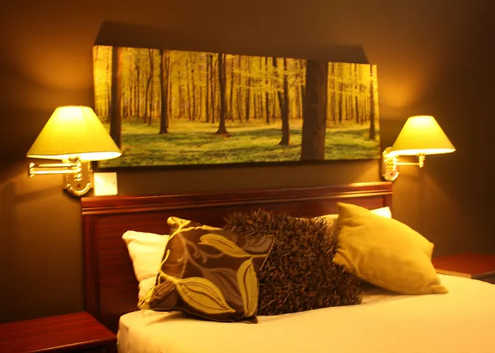 Heywood Hotels