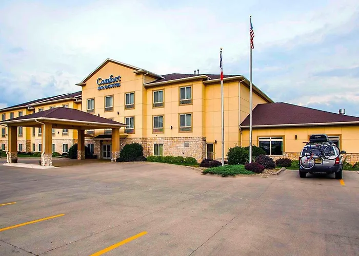 Grinnell Hotels
