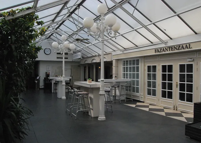 Nieuw-Vennep Hotels