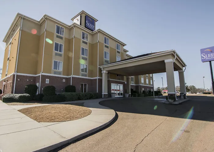 Ruston Hotels