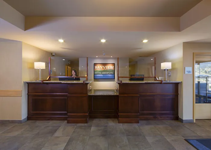 Courtenay Hotels