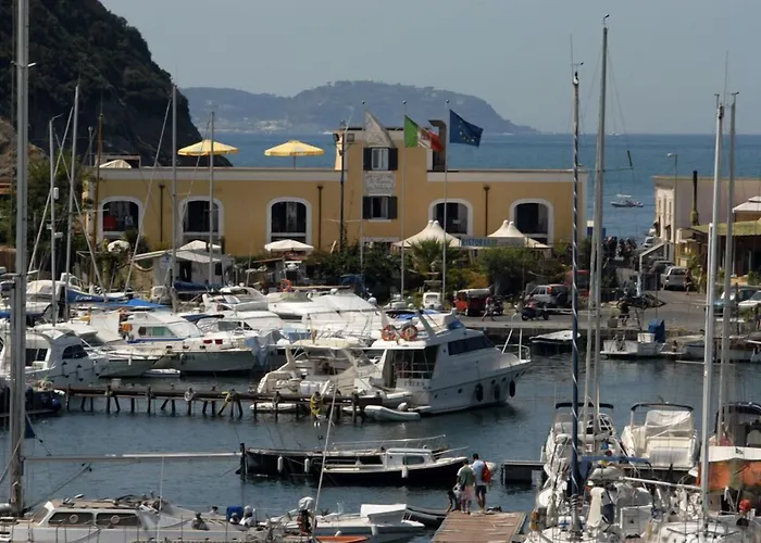Hotel La Tonnara
