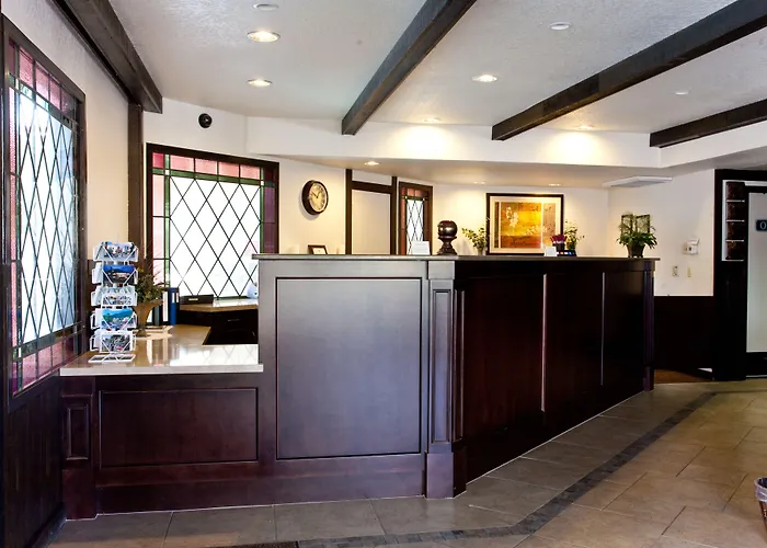 Ashland Hotels