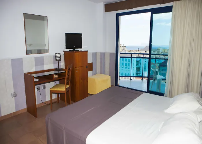 Hoteles de Playa en Alzira 