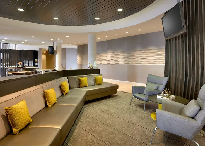 Vernal Hotels