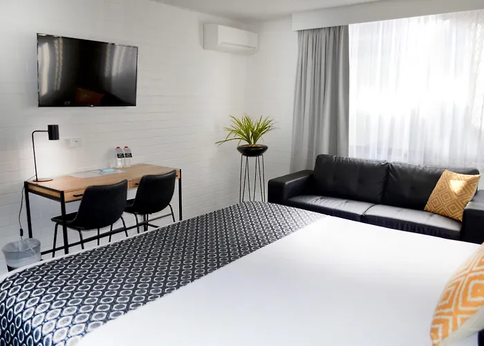 Gilgandra Hotels