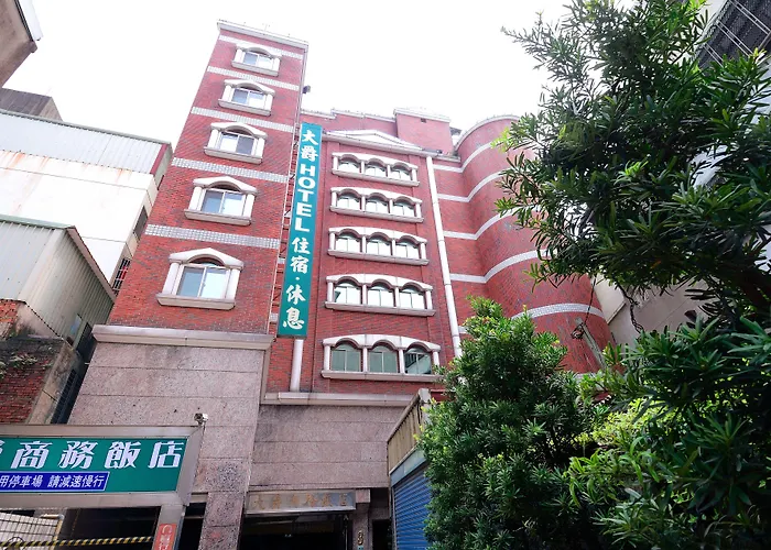 爵起商務飯店