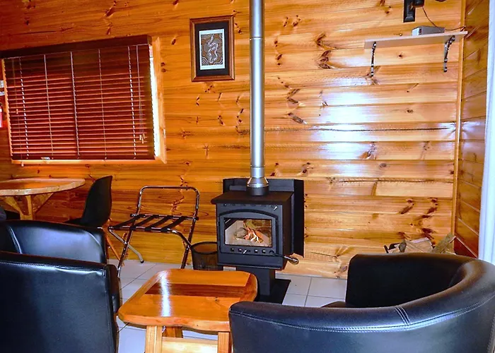 Rainbow Retreat Wilderness Eco Lodge & Cabins