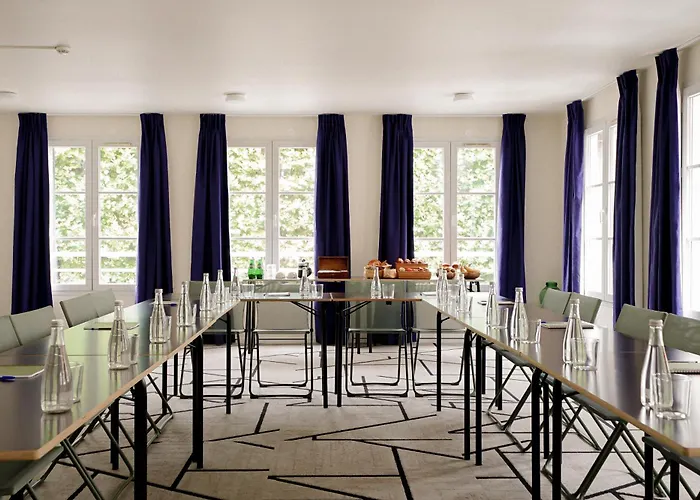 Compiegne Hotels