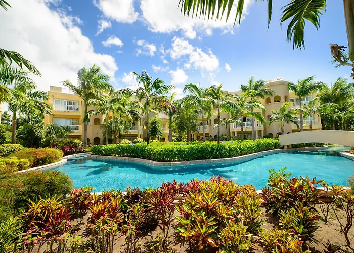 NEVIS Beach hotels