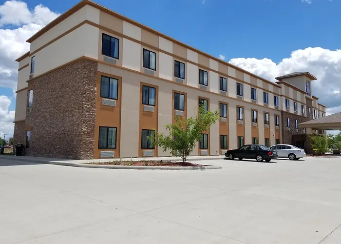 Webster City Hotels