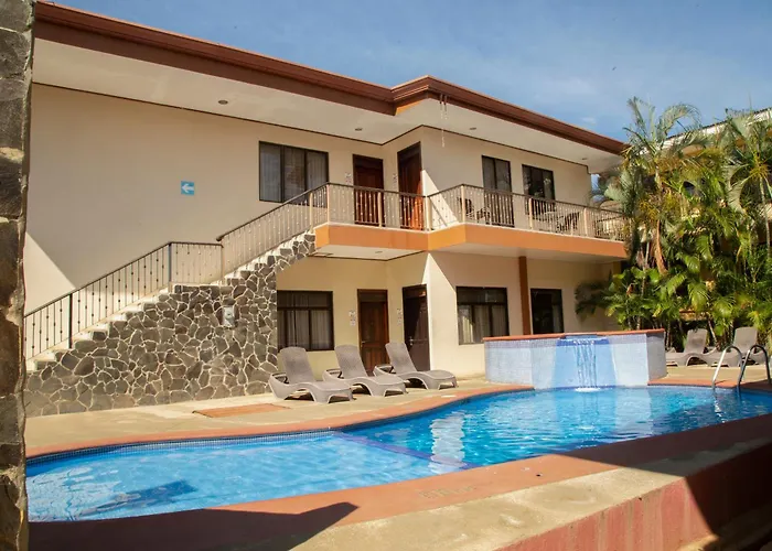 Nacazcol Hotel Y Villas