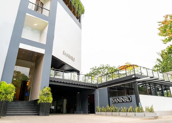 Saninro Hotel - Ragama