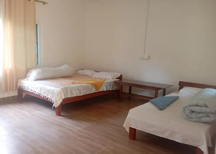 Chitwan Hotels
