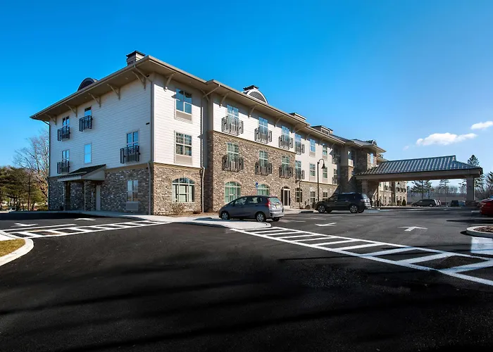 New Paltz Hotels