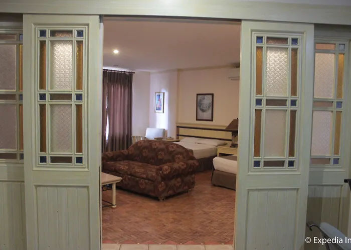 Subic Beach hotels