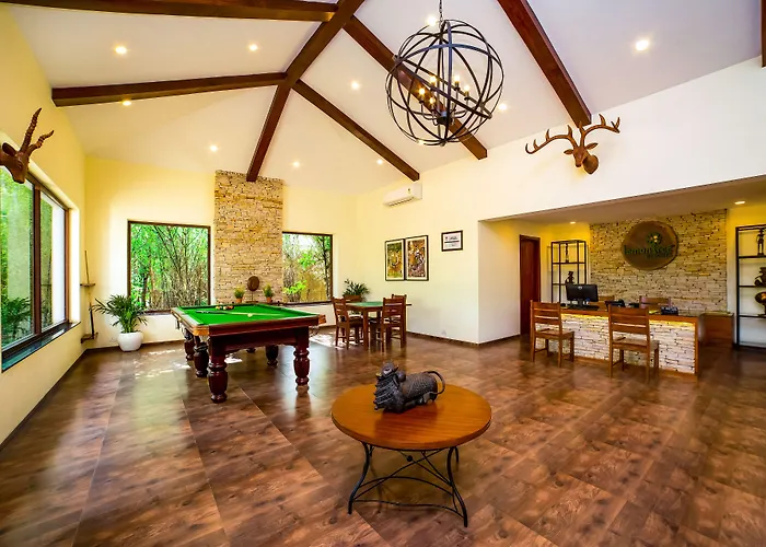 Lemon Tree Wildlife Resort, Bandhavgarh