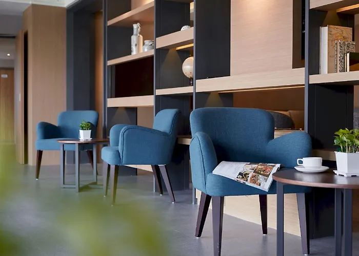 Orange Hotel - Wenhua, Chiayi