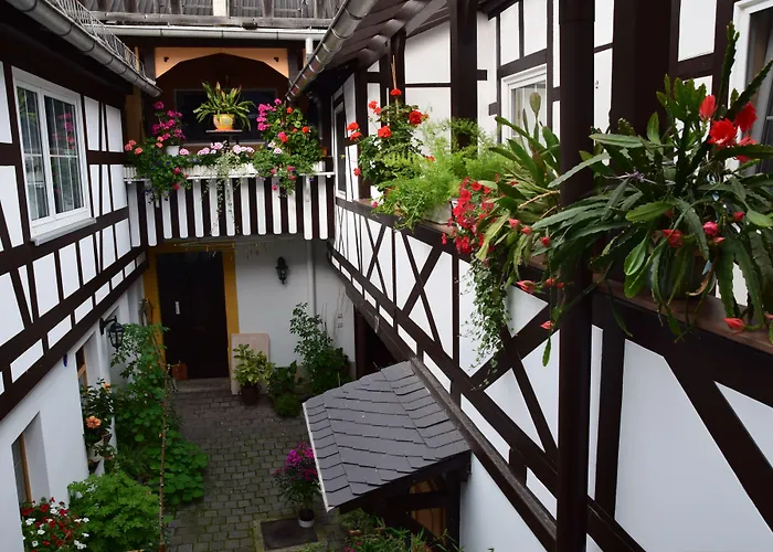 Hotels in Leutenberg