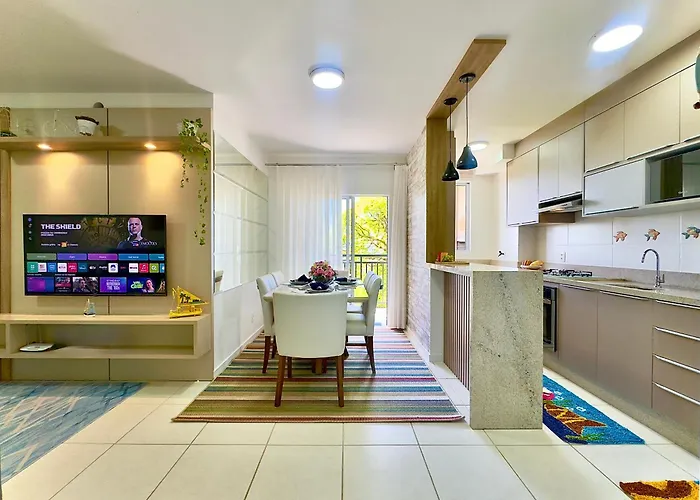 Apartamentos a150 M DA PRAIA com SACADA, WI-FI, PISCINA, PORTARIA 24h, PLAYGROUND e vaga de GARAGEM