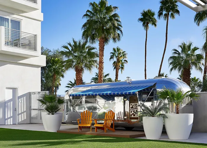 Palm Desert Hotels