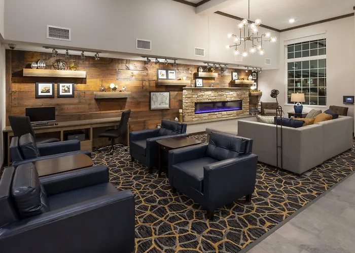 Cannon Falls Hotels
