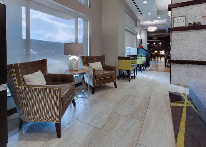 Guntersville Hotels With Jacuzzi in Room
