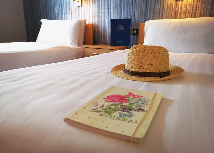 Mellon Country Inn Hotel