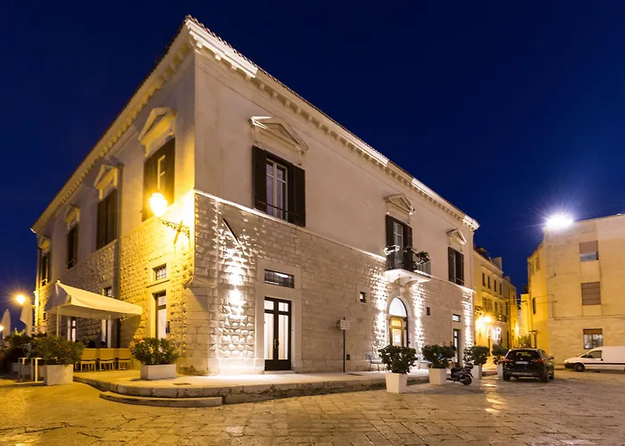Hotels in Trani