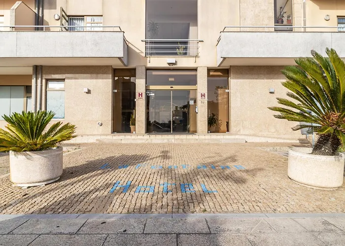 Esmoriz Hotels