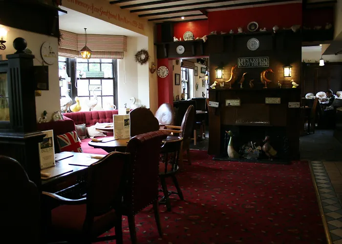 Blyth (Nottinghamshire) Hotels