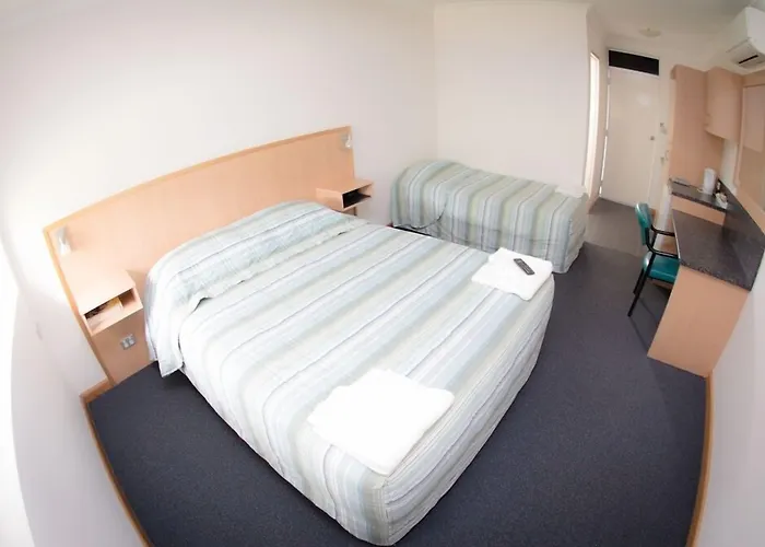 Medowie Hotels