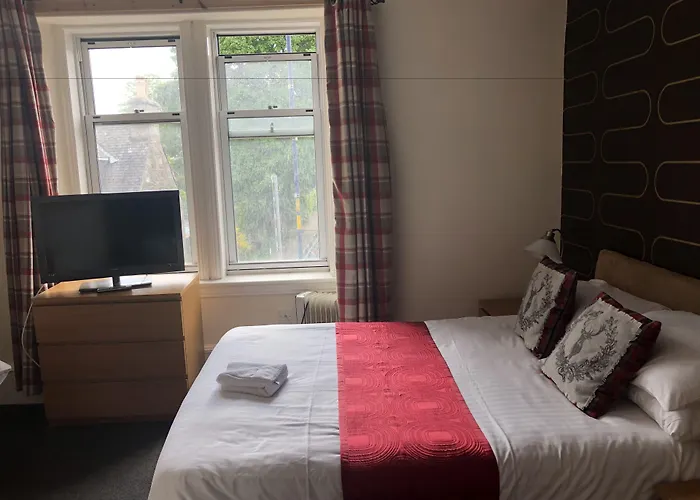 Oyo Braeriach Hotel, Highlands Scotland