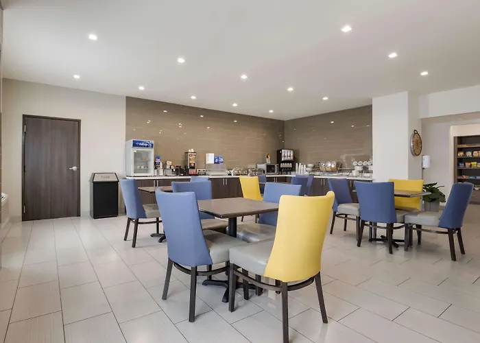 Tahlequah Hotels