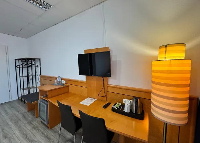 Hotels in Velten