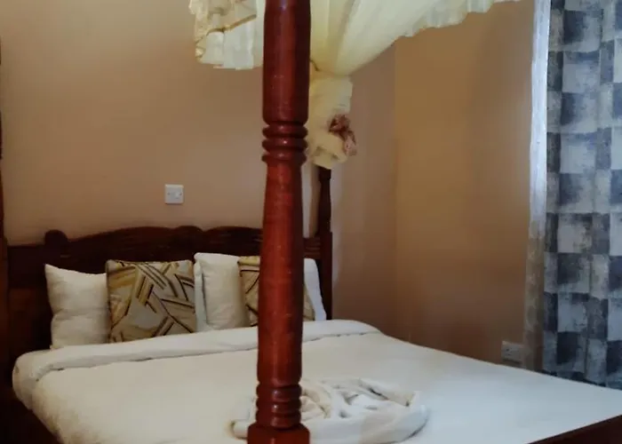 Villa Serene Hotel